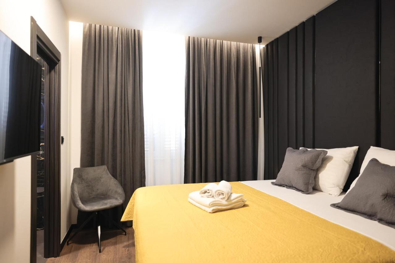 City Premium Rooms Old Town Zadar Exteriör bild